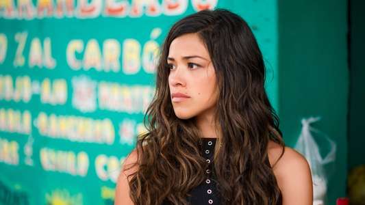 Miss Bala - Backdrop
