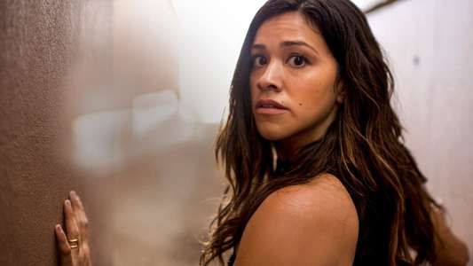 Miss Bala - Backdrop