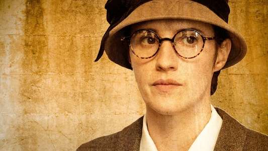 Agatha and the Truth of Murder - Backdrop