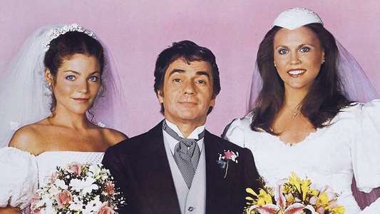 Micki & Maude - Backdrops
