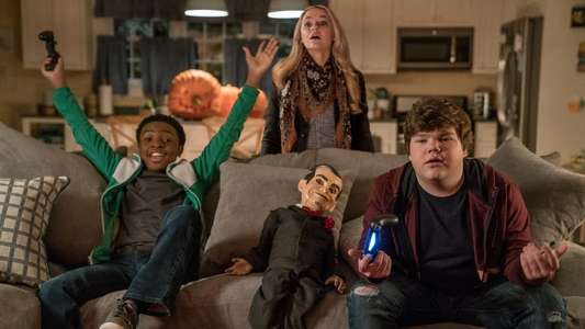 Goosebumps 2: Haunted Halloween - Backdrop