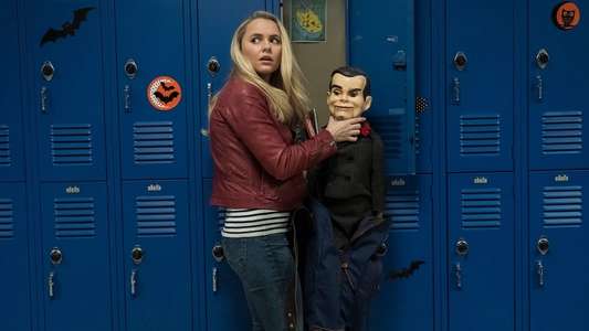 Goosebumps 2: Haunted Halloween - Backdrop