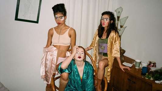 Ladyworld - Backdrop