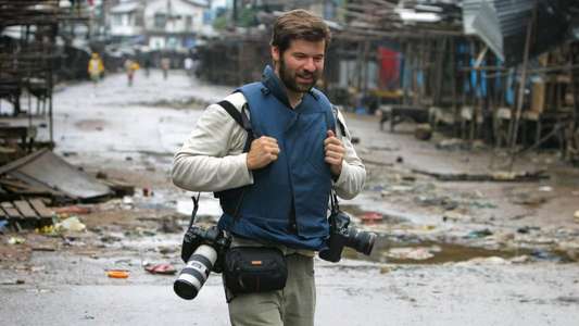 Hondros - Backdrop