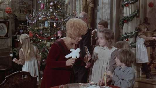 Whoever Slew Auntie Roo? - Backdrop