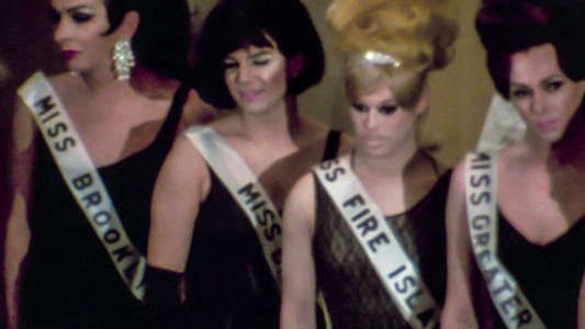 The Queen - Backdrop