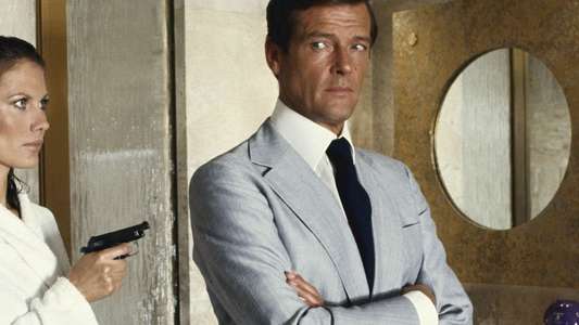 The Man with the Golden Gun - Backdrop
