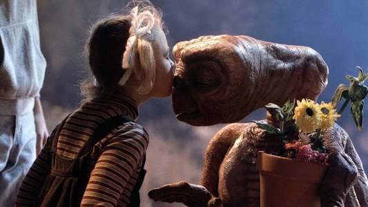 E.T. the Extra-Terrestrial - Backdrops