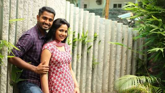 Marainthirunthu Paarkum Marmam Enna - Backdrop
