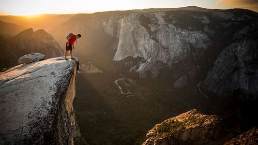 Free Solo - Backdrops