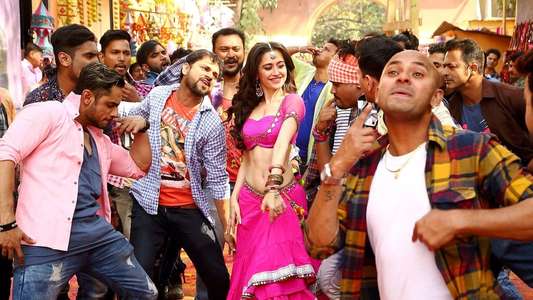 Nawabzaade - Backdrop