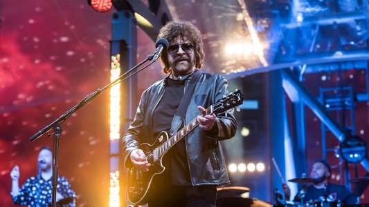 Jeff Lynne's ELO: Wembley or Bust - Backdrop