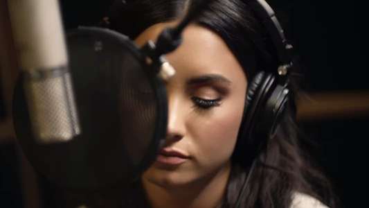 Demi Lovato: Simply Complicated - Backdrop