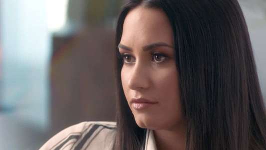 Demi Lovato: Simply Complicated - Backdrop