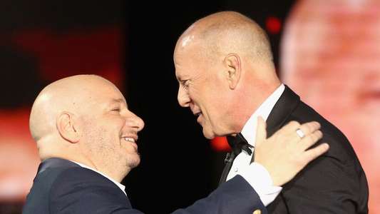 Comedy Central Roast of Bruce Willis - Backdrop