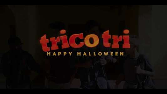 TricOTri: Happy Halloween - Backdrop