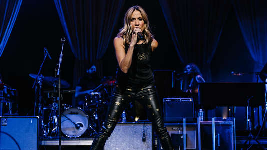 Sheryl Crow: Live At The Capitol Theatre - Backdrop