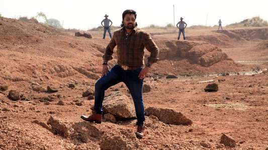 Tamizh Padam 2 - Backdrop