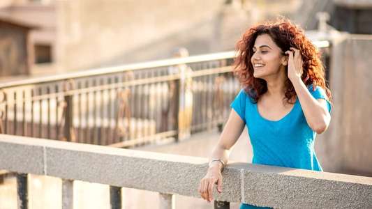 Manmarziyaan - Backdrop