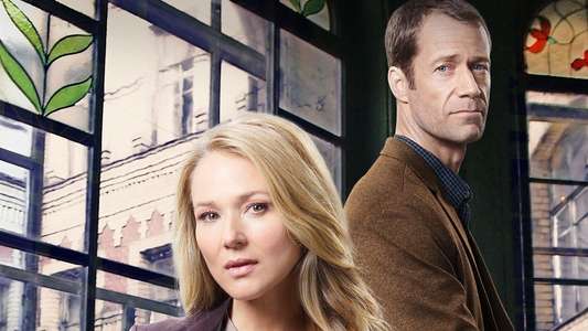 Deadly Deed: A Fixer Upper Mystery - Backdrop