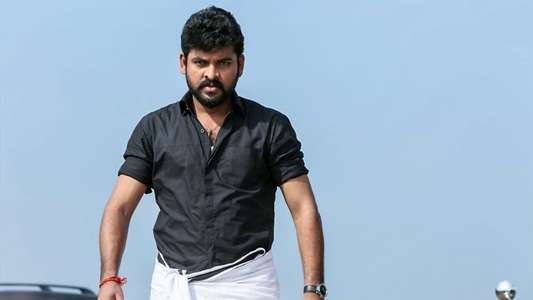 Mannar Vagaiyara - Backdrop