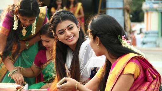 Mannar Vagaiyara - Backdrop