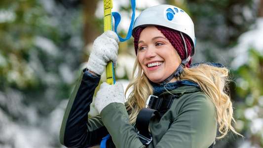 Love on the Slopes - Backdrop