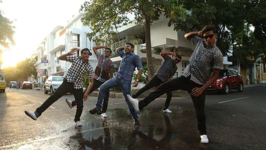 Vidhi Mathi Ultaa - Backdrop