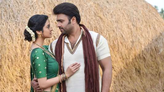Aatagallu - Backdrop