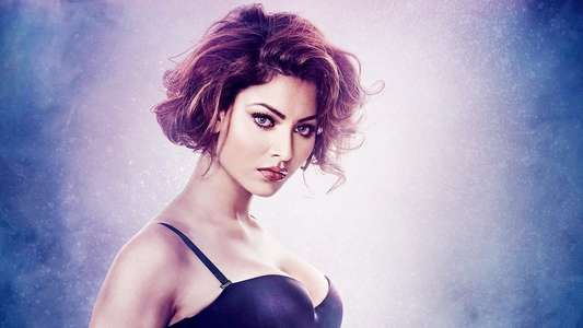 Hate Story IV - Backdrop