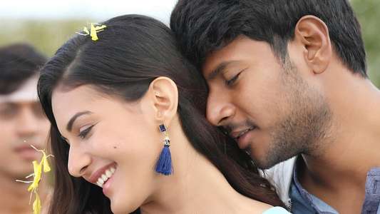 Manasuku Nachindi - Backdrop