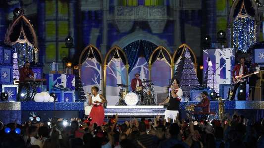 The Wonderful World of Disney: Magical Holiday Celebration - Backdrops