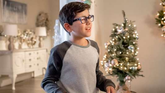 Karen Kingsbury's Maggie's Christmas Miracle - Backdrop