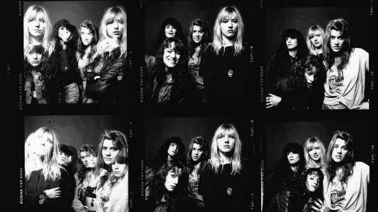 L7: Pretend We're Dead - Backdrops