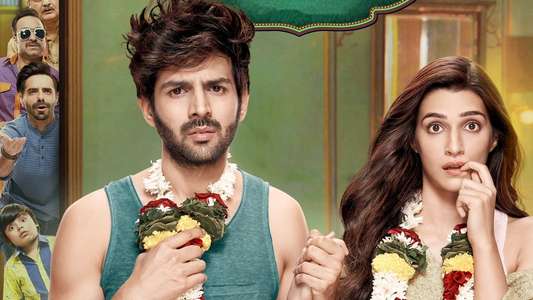 Luka Chuppi - Backdrop