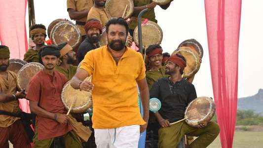 Kodiveeran - Backdrop