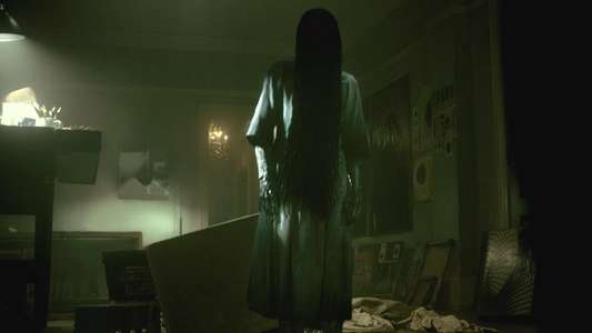 Rings - Backdrop
