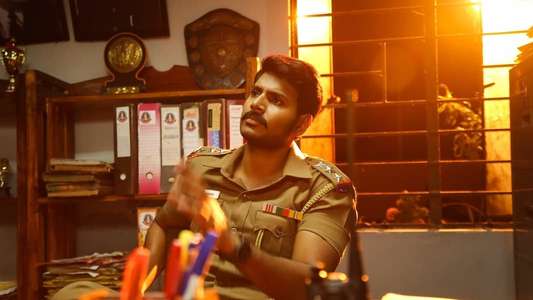 Maayavan - Backdrops
