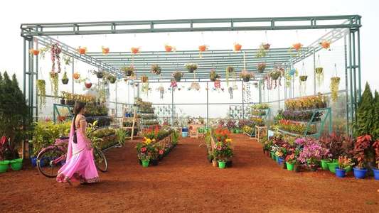 Kathalo Rajakumari - Backdrops