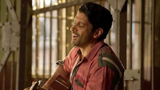 Lucknow Central - Backdrops