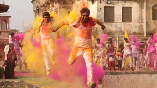 Kalakalappu 2 - Backdrop