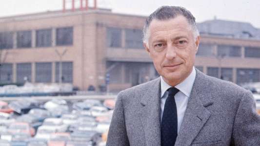 Agnelli - Backdrop