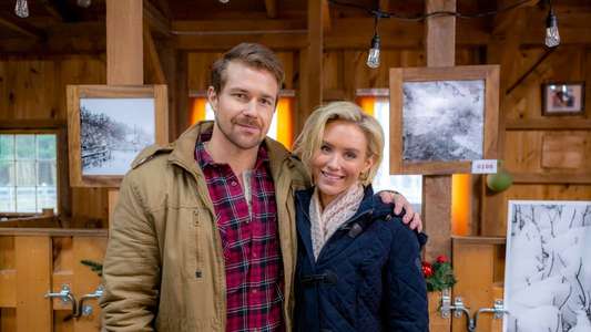 Romance at Reindeer Lodge - Backdrop