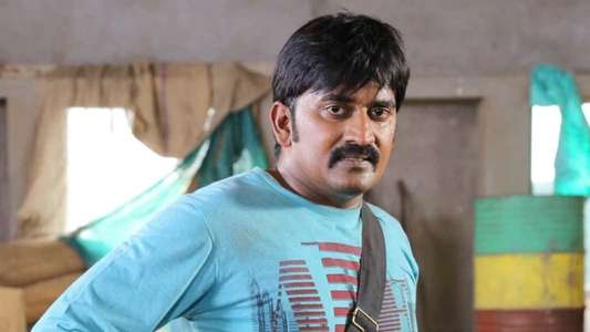 Adhagappattathu Magajanangalay - Backdrop