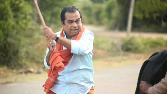 Maragadha Naanayam - Backdrops