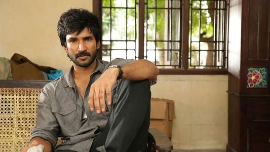 Maragadha Naanayam - Backdrops