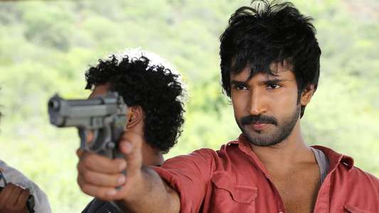 Maragadha Naanayam - Backdrops