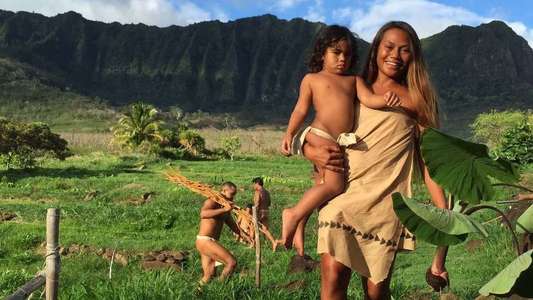 Ho'omau - Backdrop