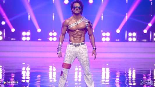 Munna Michael - Backdrops