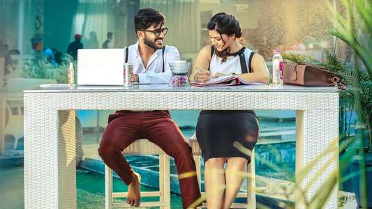 Mahanubhavudu - Backdrop